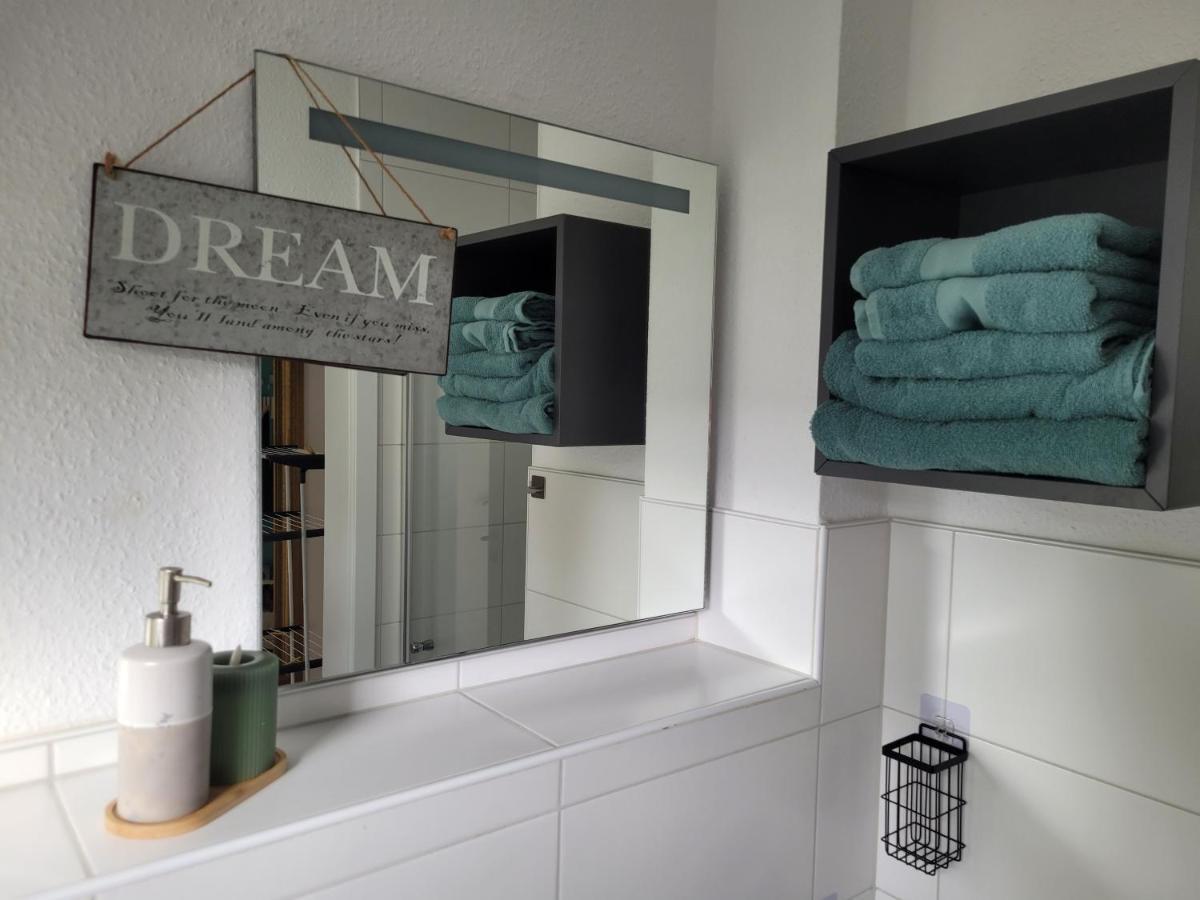 Lin'S Place - Private Room With Bath Near Fair ฮันโนเวอร์ ภายนอก รูปภาพ