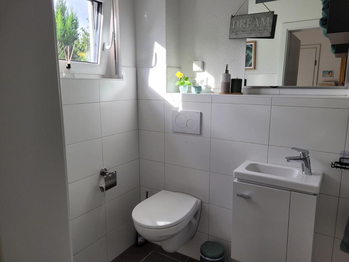 Lin'S Place - Private Room With Bath Near Fair ฮันโนเวอร์ ภายนอก รูปภาพ
